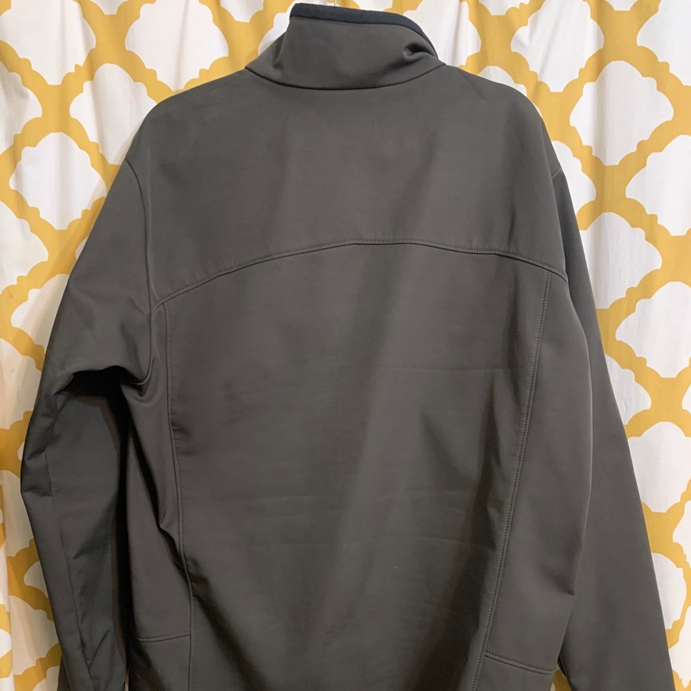 Warm & Versatile Columbia Shell Jacket - Picture 3 of 4